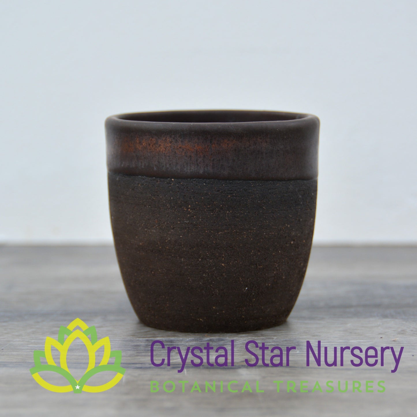 Round Glazed Lip Ceramic Pot